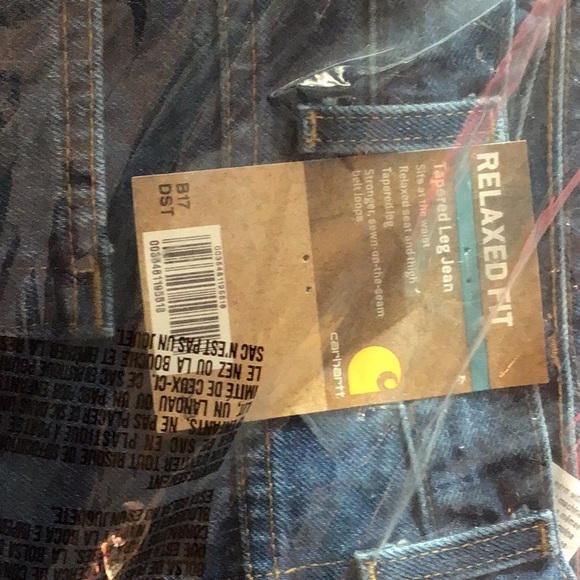 Brand new with tags. Carhartt jeans relaxed fit - Picture 2 of 3
